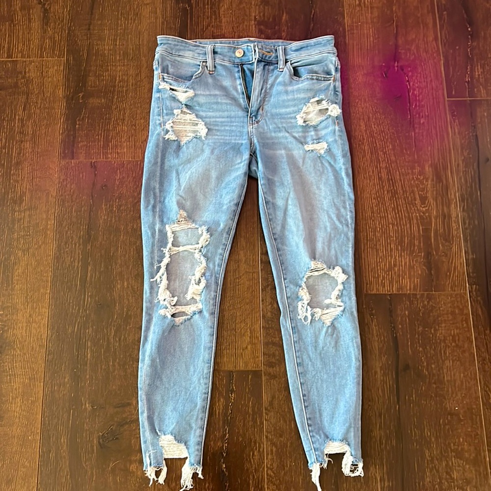 American eagle skinny ripped denim jeans size 6